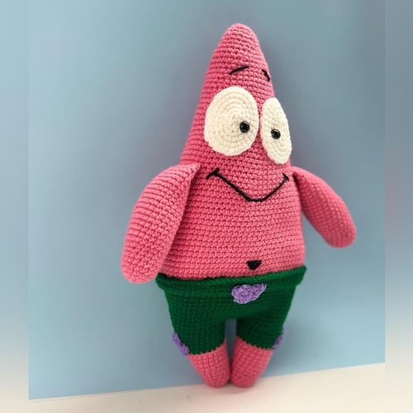 Handcrafted Patrick Star Plushie Doll Crochet Amigurumi - Picture 3 of 11